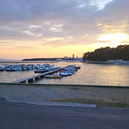 Padova 2 Apartamento Banjol